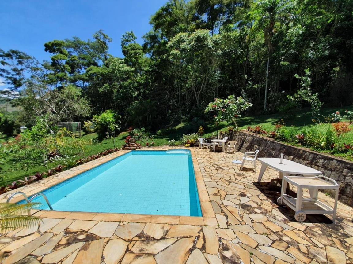 Sitio Araxa - 82 Anos De Historia - Suite Confortavel Em Meio A Floresta Paty do Alferes Luaran gambar